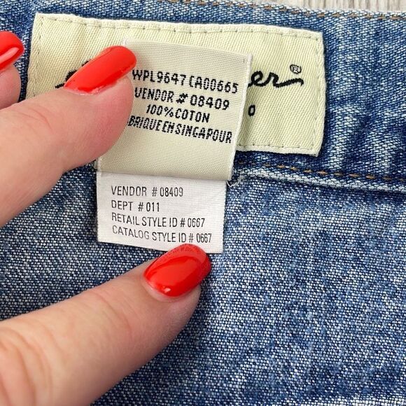 Eddie Bauer Women's Rigid Denim Straight Leg Capri Jeans Blue Size 6 - Picture 8 of 12